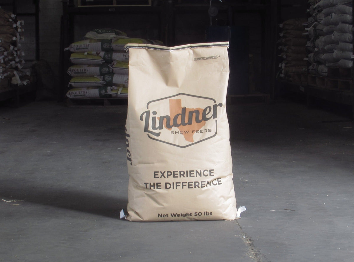 Get Your Show Pigs RingReady with Lindner Feeds at Spencer Feed & Sup