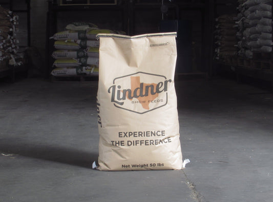 Get Your Show Pigs Ring-Ready with Lindner Feeds at Spencer Feed & Supply 🐖🏆